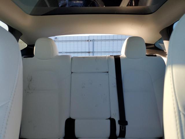 Photo 10 from auction – 2022 TESLA MODEL Y with VIN 7SAYGDEE1NF488459