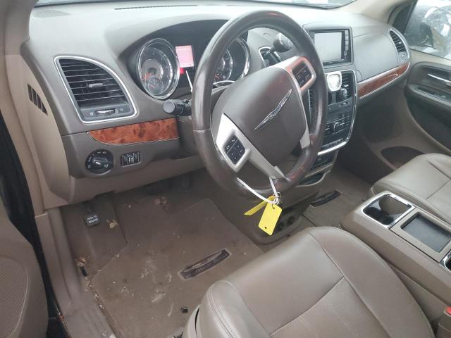 Photo 8 from auction – 2016 CHRYSLER TOWN & COU with VIN 2C4RC1CG3GR111722