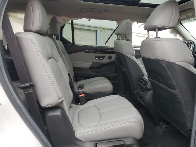 Photo 11 from auction – 2024 HONDA PILOT TOUR with VIN 5FNYG2H76RB016889