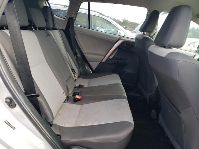 Photo 11 from auction – 2013 TOYOTA RAV4 LE with VIN 2T3BFREV9DW030521