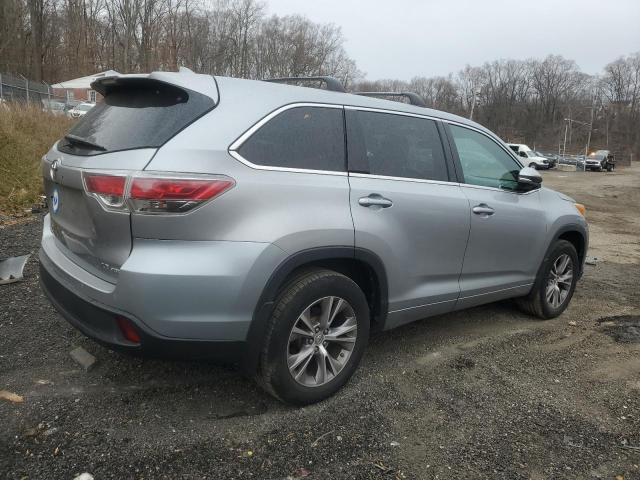 Photo 3 from auction – 2014 TOYOTA HIGHLANDER with VIN 5TDBKRFH5ES019216