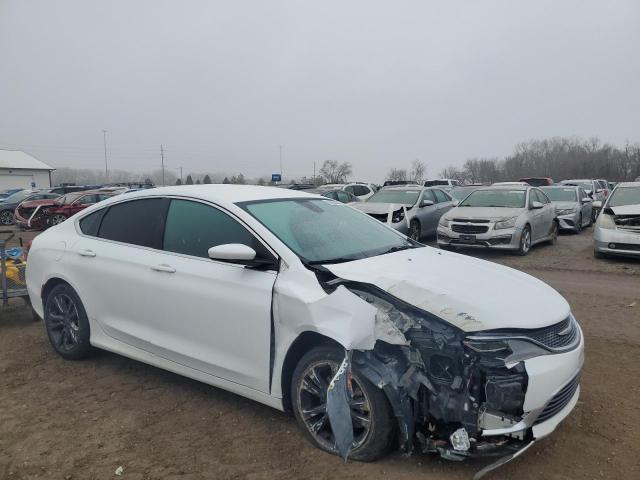 Photo 4 from auction – 2016 CHRYSLER 200 LIMITE with VIN 1C3CCCABXGN145117
