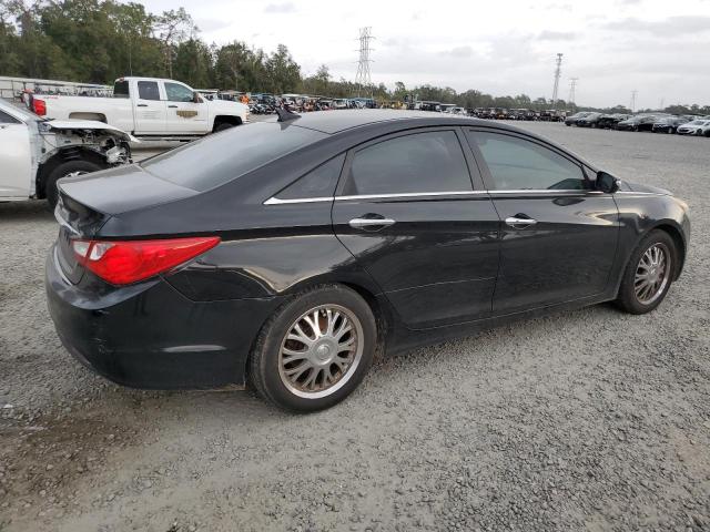 Photo 3 from auction – 2011 HYUNDAI SONATA SE with VIN 5NPEC4AC3BH263568