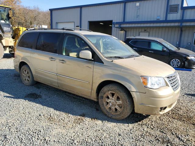 Photo 4 from auction – 2010 CHRYSLER TOWN & COU with VIN 2A4RR5D16AR449889