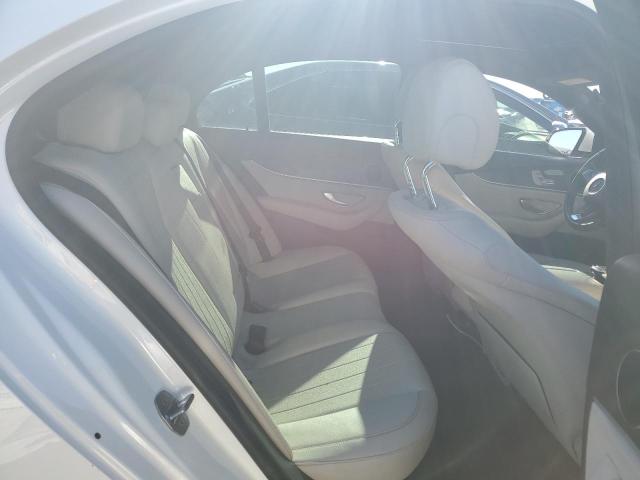 Photo 10 from auction – 2017 MERCEDES-BENZ E 300 with VIN WDDZF4JB2HA099039
