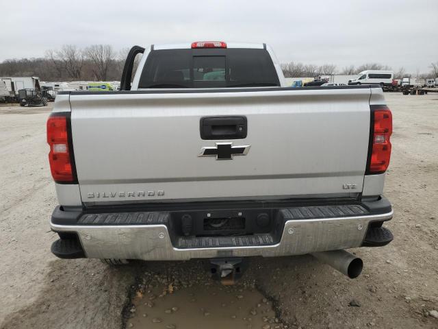 Photo 6 from auction – 2018 CHEVROLET SILVERADO with VIN 1GC1KWEY7JF182245