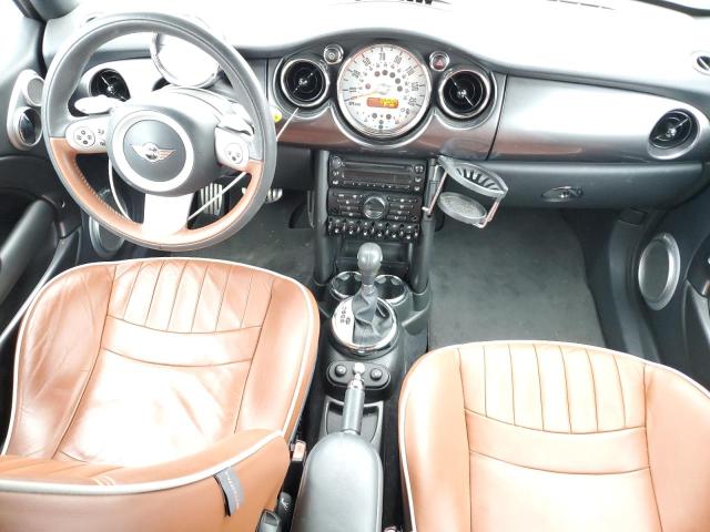 Photo 8 from auction – 2008 MINI COOPER S with VIN WMWRH335X8TL96812
