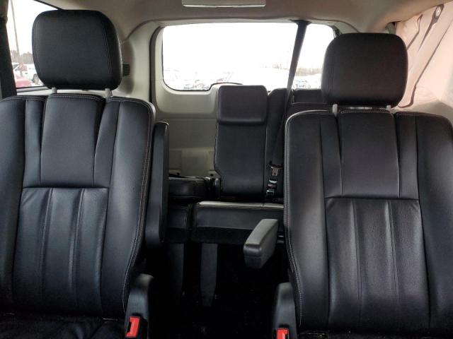 Photo 10 from auction – 2014 CHRYSLER TOWN & COU with VIN 2C4RC1BGXER403902