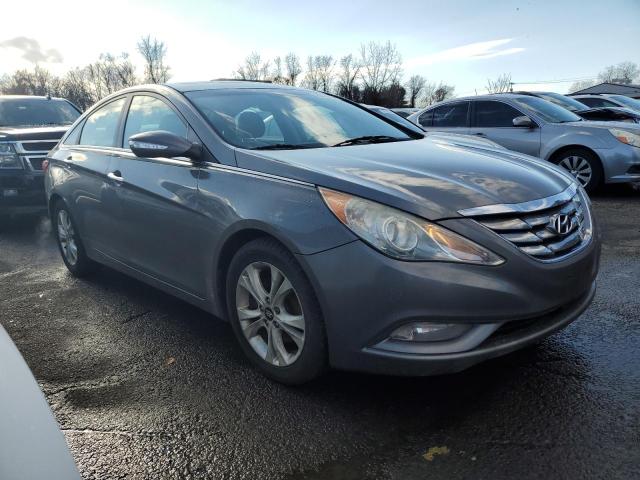 Photo 4 from auction – 2011 HYUNDAI SONATA SE with VIN 5NPEC4AC7BH020944
