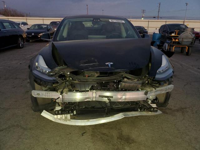 Photo 5 from auction – 2019 TESLA MODEL 3 with VIN 5YJ3E1EA2KF395552