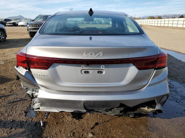 Photo 6 from auction – 2023 KIA FORTE LX with VIN 3KPF24AD2PE595805