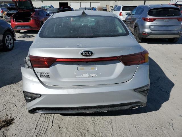Photo 6 from auction – 2021 KIA FORTE FE with VIN 3KPF24AD1ME414768