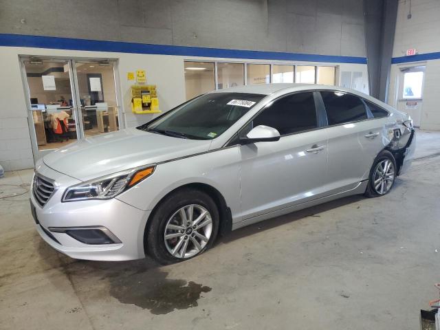 HYUNDAI SONATA SE 2016 with VIN 5NPE24AF9GH304919 - Photo from auction
