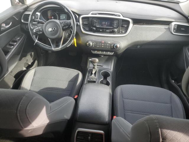 Photo 8 from auction – 2016 KIA SORENTO LX with VIN 5XYPGDA36GG061691