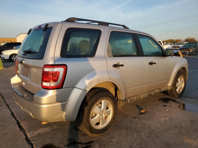 Photo 3 from auction – 2011 FORD ESCAPE XLS with VIN 1FMCU0C73BKB02910