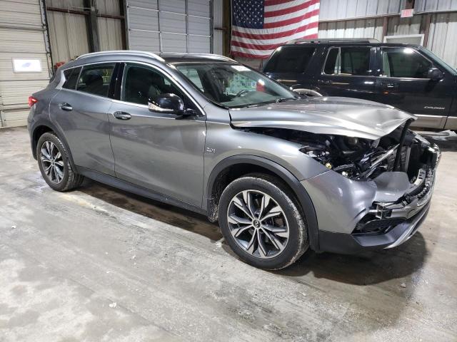 Photo 4 from auction – 2018 INFINITI QX30 BASE with VIN SJKCH5CR8JA060405