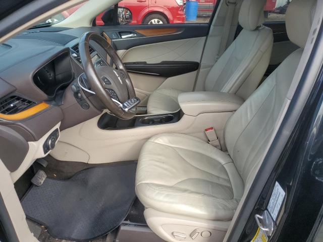 Photo 7 from auction – 2017 LINCOLN MKC SELECT with VIN 5LMCJ2C93HUL12018