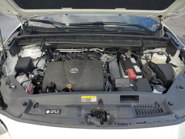 Photo 12 from auction – 2022 TOYOTA HIGHLANDER with VIN 5TDCZRAH9NS132688