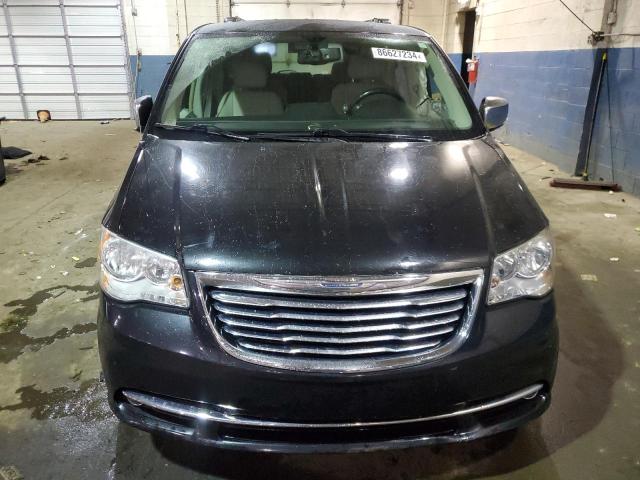 Photo 5 from auction – 2014 CHRYSLER TOWN & COU with VIN 2C4RC1CGXER328665