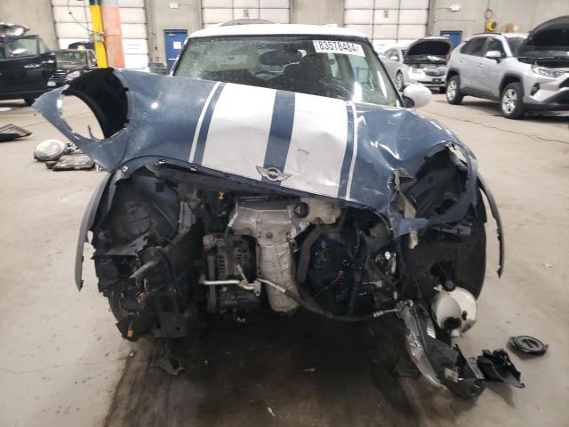 Photo 5 from auction – 2011 MINI COOPER with VIN WMWSU3C56BT091392