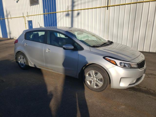 Photo 4 from auction – 2017 KIA FORTE LX with VIN KNAFK5A80H5732470