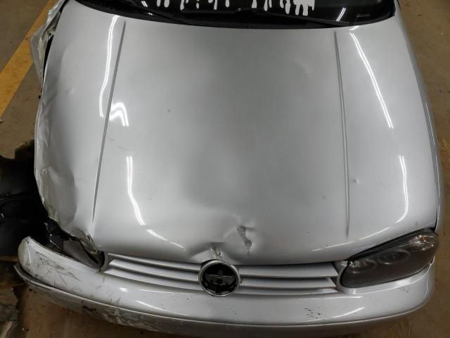 Photo 11 from auction – 2004 VOLKSWAGEN GOLF GL with VIN 9BWBL61JX44002689