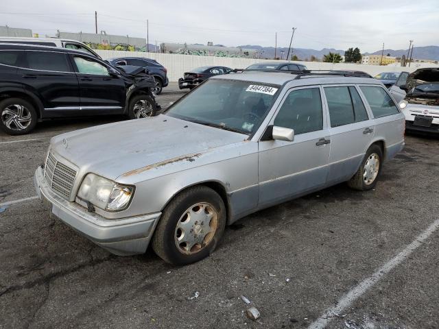 MERCEDES-BENZ E-320 1995 with VIN WDBEA92E9SF339581 - Photo from auction