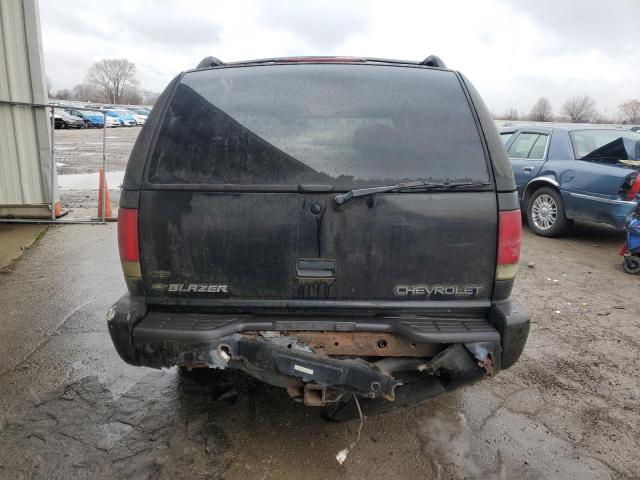 Photo 6 from auction – 2001 CHEVROLET BLAZER with VIN 1GNDT13W312214377