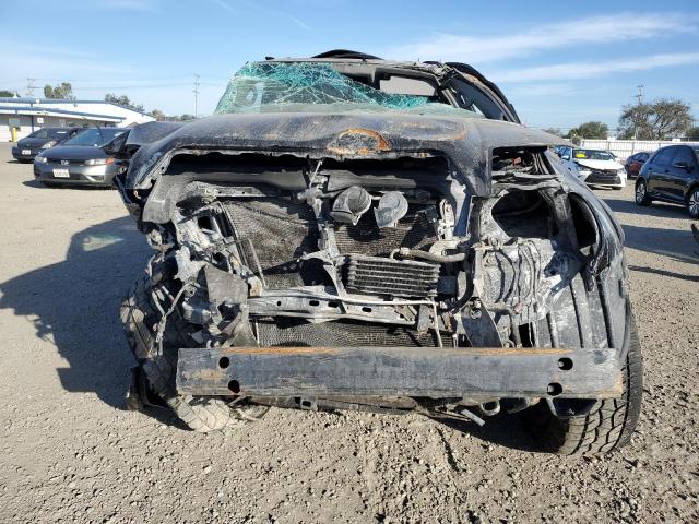 Photo 5 from auction – 2005 TOYOTA 4RUNNER SR with VIN JTEBT14RX50056447