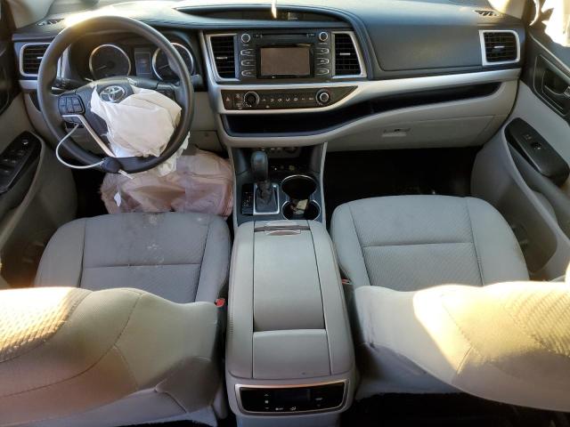 Photo 8 from auction – 2019 TOYOTA HIGHLANDER with VIN 5TDBZRFH3KS923377