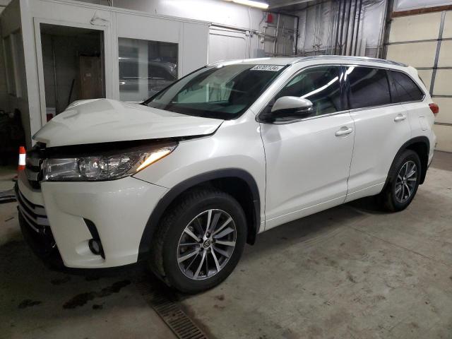 TOYOTA HIGHLANDER 2018 with VIN 5TDJZRFH0JS560384 - Photo from auction