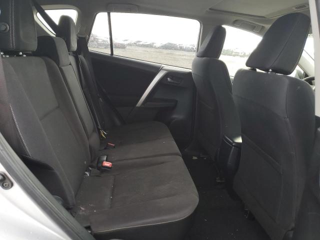 Photo 11 from auction – 2015 TOYOTA RAV4 XLE with VIN JTMRFREV6FD171190