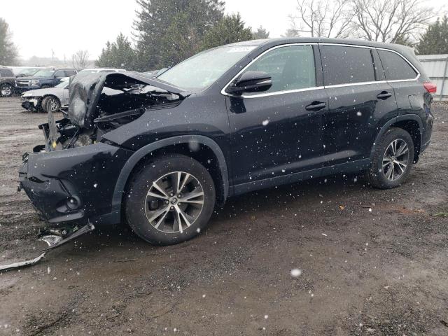 TOYOTA HIGHLANDER 2019 with VIN 5TDBZRFH9KS997922 - Photo from auction