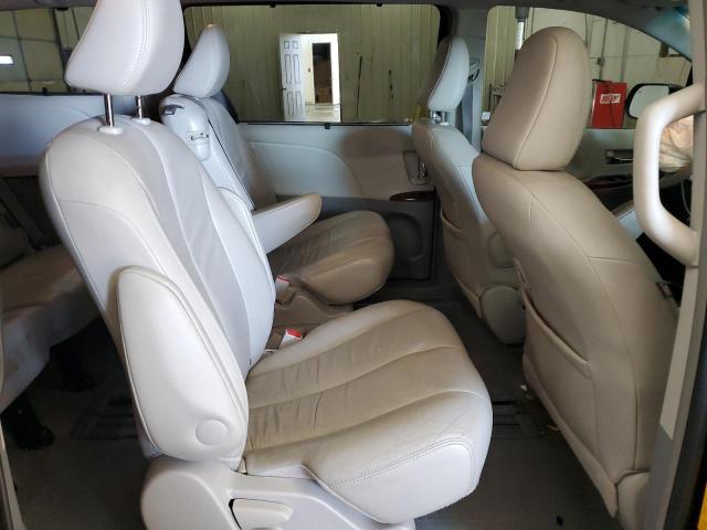 Photo 11 from auction – 2012 TOYOTA SIENNA XLE with VIN 5TDYK3DC4CS233657