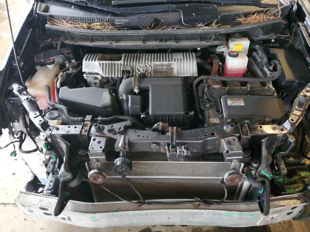 Photo 11 from auction – 2015 TOYOTA PRIUS V with VIN JTDZN3EU0FJ016045