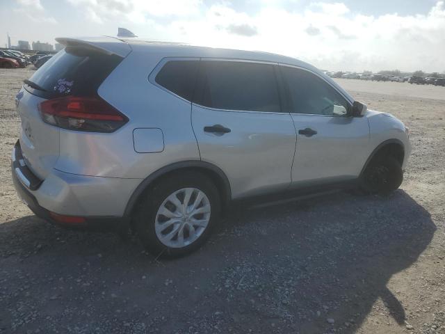 Photo 3 from auction – 2017 NISSAN ROGUE S with VIN JN8AT2MTXHW401788