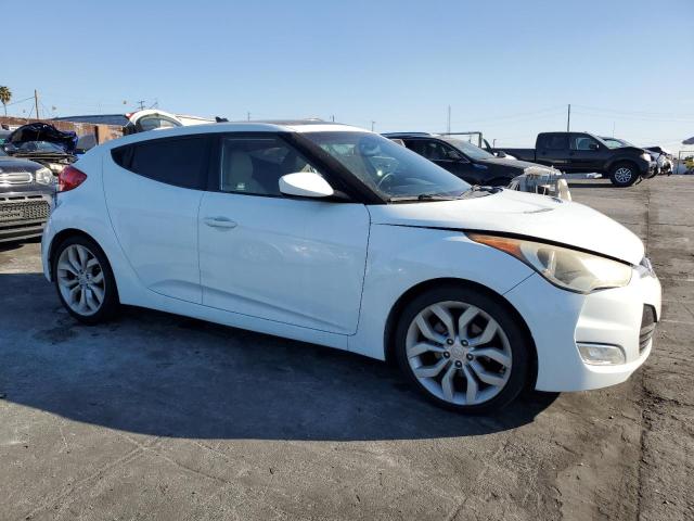 Photo 4 from auction – 2012 HYUNDAI VELOSTER with VIN KMHTC6AD1CU055896