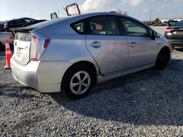 Photo 3 from auction – 2013 TOYOTA PRIUS with VIN JTDKN3DU8D5682207