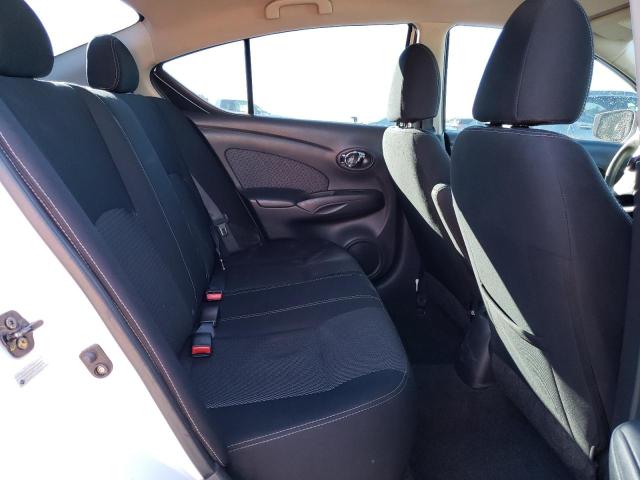 Foto 10 de la subasta – 2015 NISSAN VERSA S con VIN 3N1CN7AP1FL822078