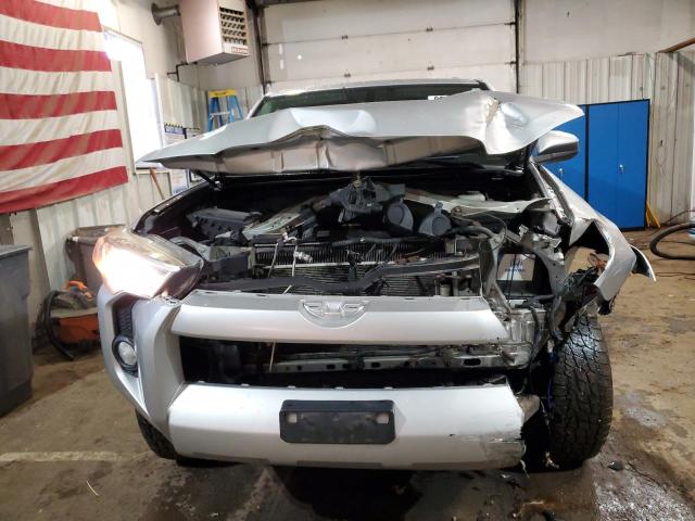 Photo 5 from auction – 2014 TOYOTA 4RUNNER SR with VIN JTEBU5JR1E5187696