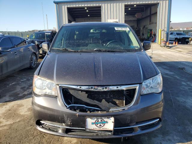 Photo 5 from auction – 2015 CHRYSLER TOWN & COU with VIN 2C4RC1BG1FR618103