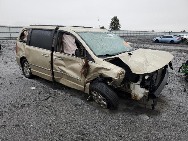 Photo 4 from auction – 2011 CHRYSLER TOWN & COU with VIN 2A4RR5DG7BR771043