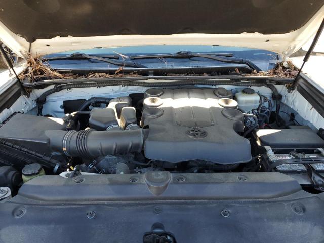 Photo 12 from auction – 2013 TOYOTA 4RUNNER SR with VIN JTEBU5JR2D5146105