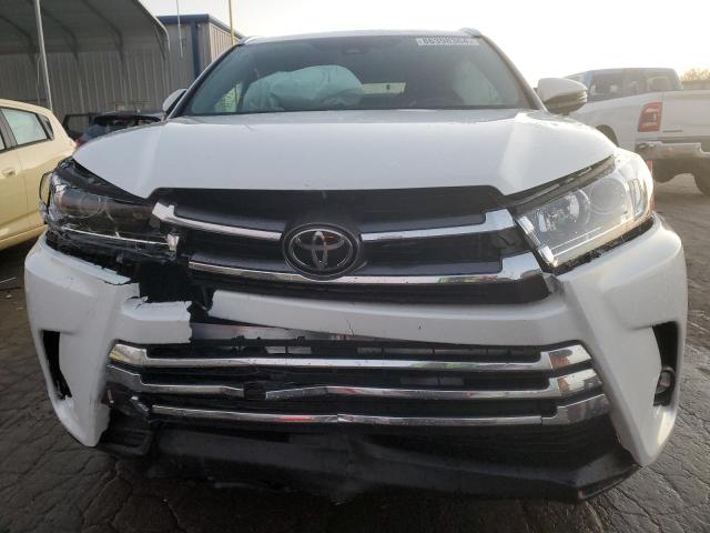 Photo 5 from auction – 2019 TOYOTA HIGHLANDER with VIN 5TDDZRFH4KS727263