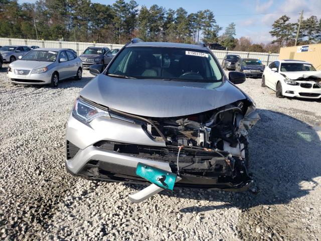 Photo 5 from auction – 2017 TOYOTA RAV4 LE with VIN 2T3BFREVXHW658674