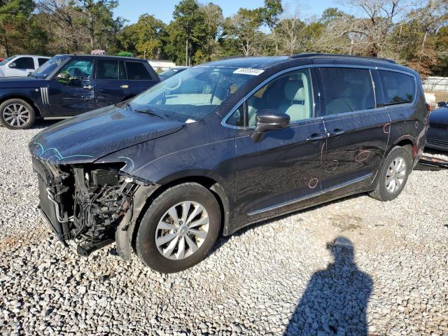 CHRYSLER PACIFICA T 2017 with VIN 2C4RC1BGXHR667500 - Photo from auction