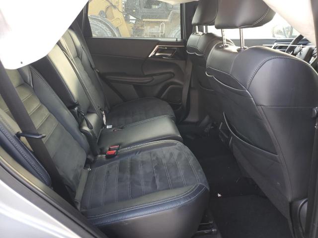 Photo 11 from auction – 2022 MITSUBISHI OUTLANDER with VIN JA4J4UA85NZ044397