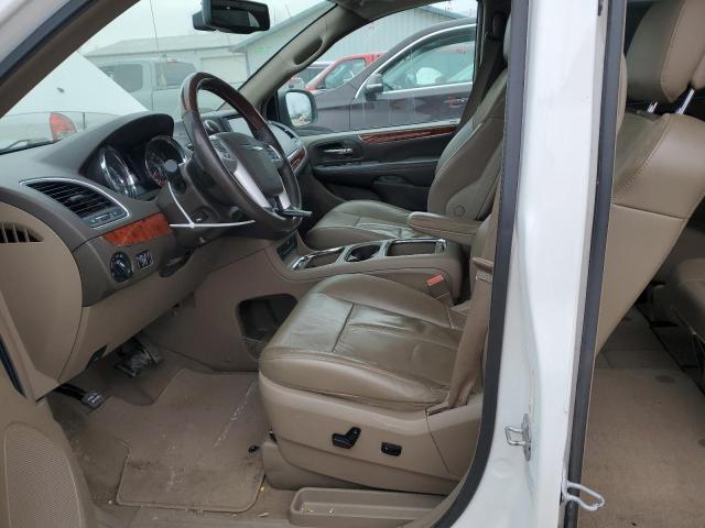 Photo 7 from auction – 2016 CHRYSLER TOWN & COU with VIN 2C4RC1GG8GR233258