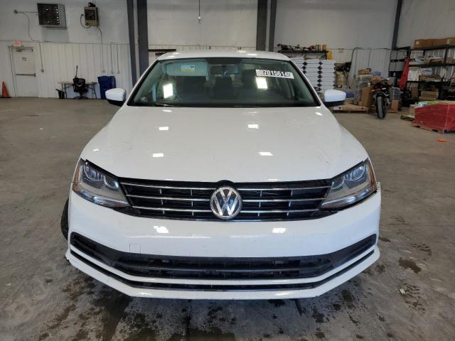 Photo 5 from auction – 2018 VOLKSWAGEN JETTA S with VIN 3VW2B7AJ3JM252906