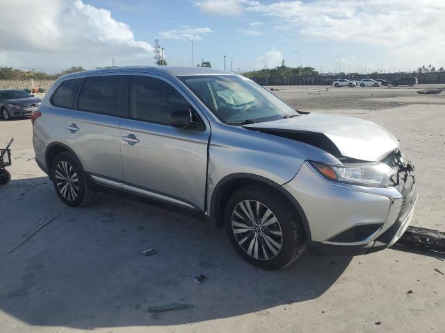 Photo 4 from auction – 2019 MITSUBISHI OUTLANDER with VIN JA4AD2A3XKJ000169